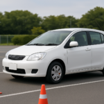 普通自動車免許の取得方法と運転できる車を整理するイメージ